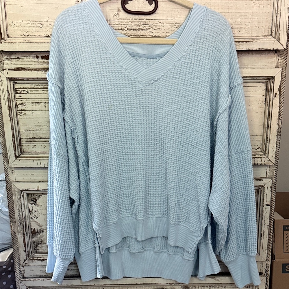 American Eagle Outfitters Light Blue V-Neck Waffle Knit Sweater